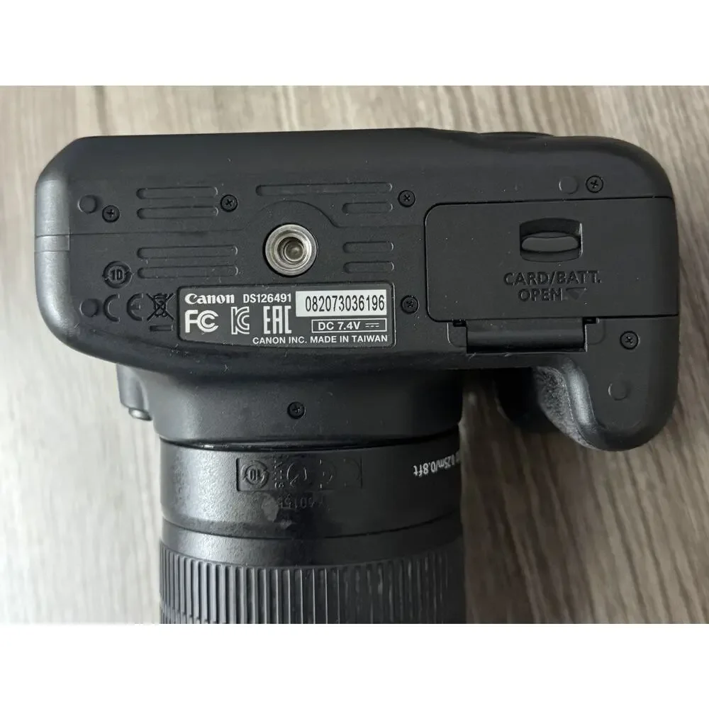 Canon EOS Rebel T5 DSLR Camera w/ 18-55mm Lenses